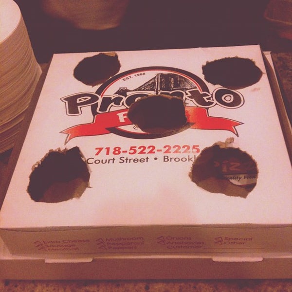 Das Foto wurde bei Pronto Pizza von Holley M. am 8/28/2012 aufgenommen