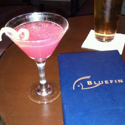 Photo taken at Bluefin Japanese Restaurant &amp; Lounge by Minh H. on 12/31/2011