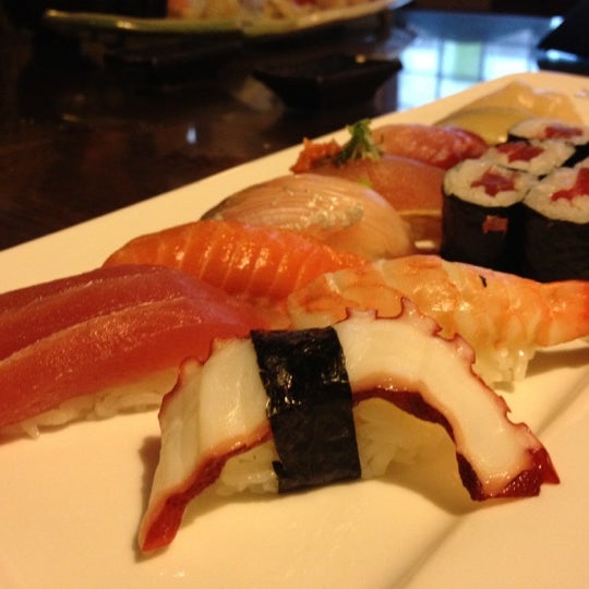 Fotos En Sushi Masa 6 Tips De 263 Visitantes