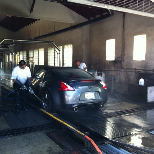 Photos at Checkered Flag Hand Car Wash Woodbridge 5289 Alton Pkwy