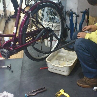 カガワ の 自転車 並木 坂 店