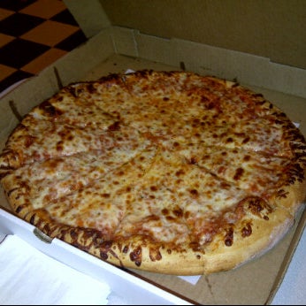 photos at valentine s delicatessen pizza place in skaneateles