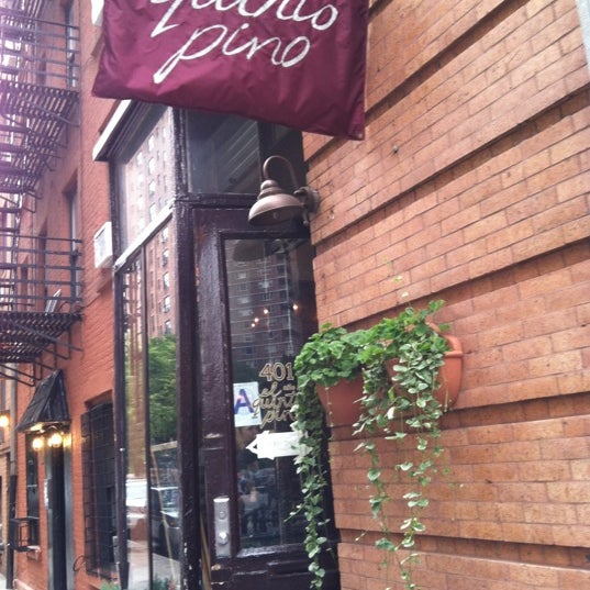 El Quinto Pino (Now Closed) Wine Bar in New York