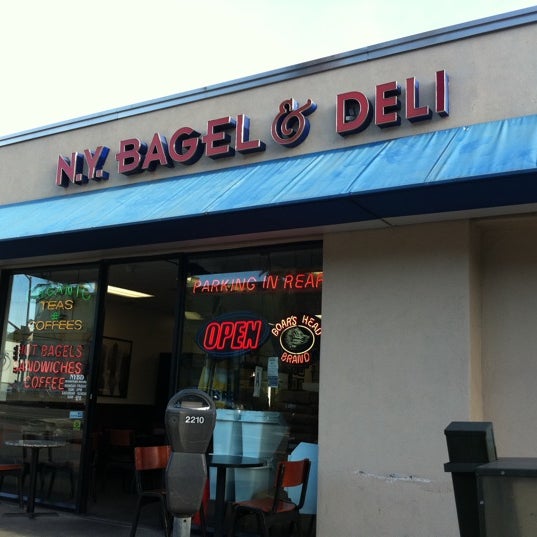 New York Bagel & Deli 2216 Wilshire Blvd