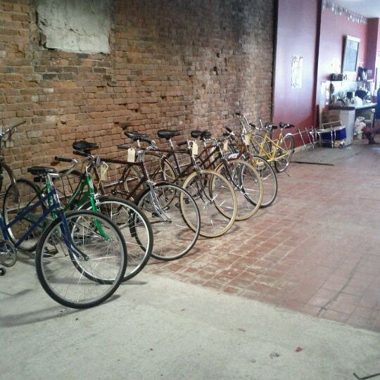 9/21/2011にKushal D.がRed Lantern Bicyclesで撮った写真