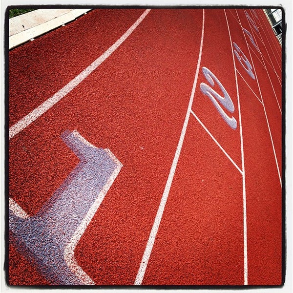 Рустон лого. Ульяна баженова легкая атлетика. High school track and field. Ирина пермитина легкая атлетика. Track : track meet.