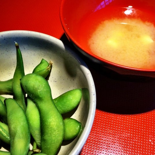 รูปภาพถ่ายที่ Meiko Sushi Japanese Restaurant โดย wilson m. เมื่อ 8/21/2011