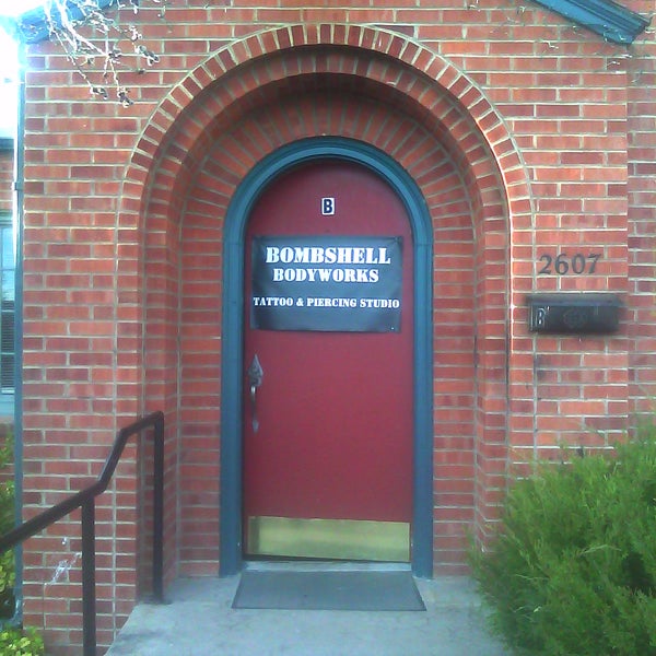 Bombshell Tattoo & Piercing studio - Tattoo Parlor