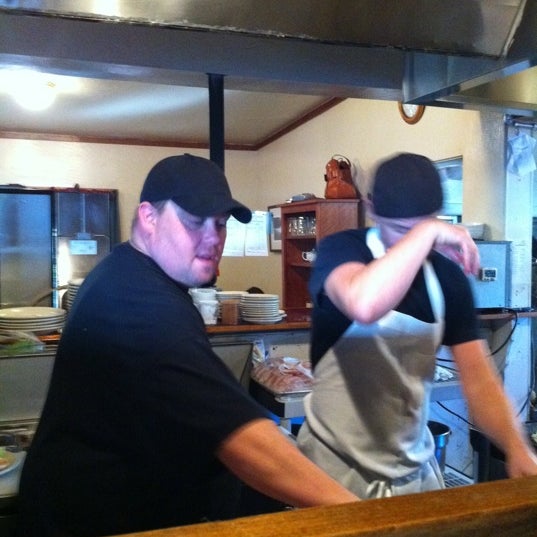 11/7/2011 tarihinde Richard C.ziyaretçi tarafından Hank&#39;s Creekside Restaurant'de çekilen fotoğraf