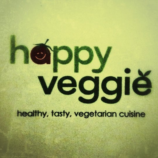Foto tirada no(a) Happy Veggie por Tony S. em 9/25/2011