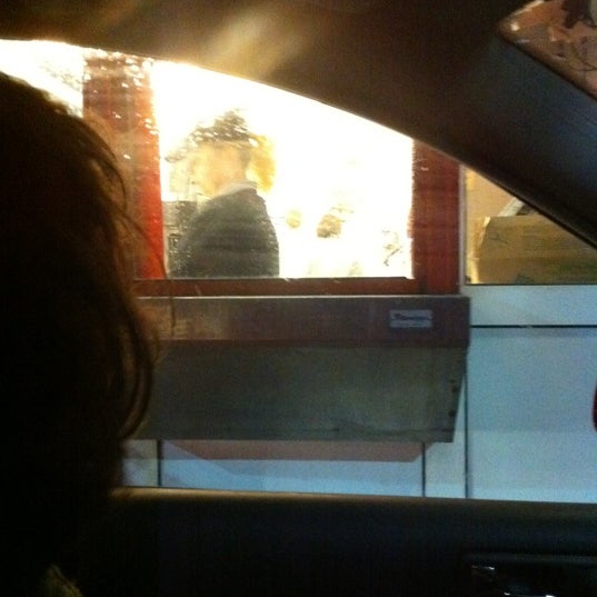 2/27/2012 tarihinde Bo M.ziyaretçi tarafından McDonald&#39;s'de çekilen fotoğraf