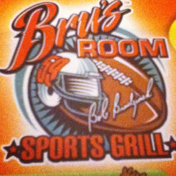 Photo taken at Bru&#39;s Room Sports Grill - Coconut Creek by Kayla S. on 5/26/2012