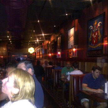5/18/2012 tarihinde Shane T.ziyaretçi tarafından Boxcar Tavern'de çekilen fotoğraf