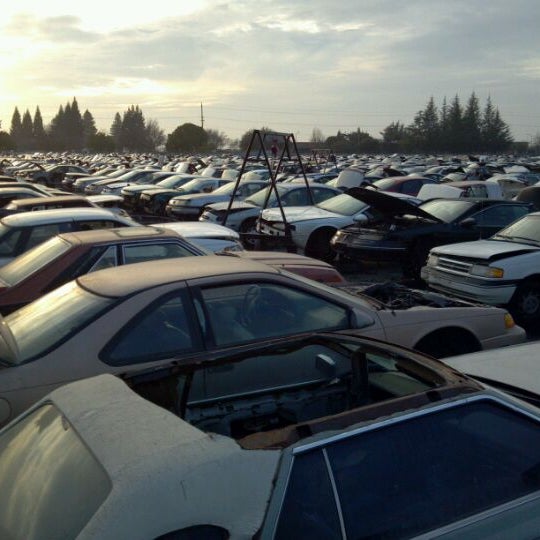 Pick N Pull 3419 Sunrise Blvd