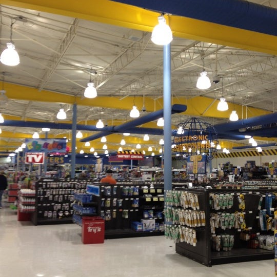 Fry's Electronics (Now Closed) Electronics Store