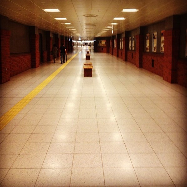 北一条地下駐車場 公共地下歩道 札幌市、北海道