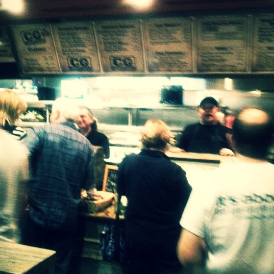 Foto scattata a CG Burgers da Benson il 1/12/2012