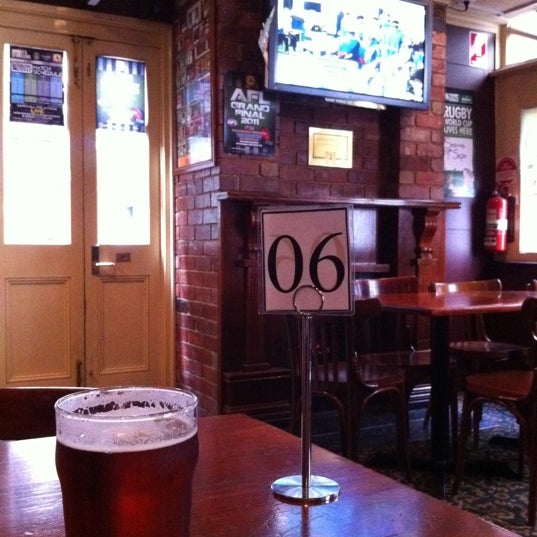 Foto diambil di Bridie O&#39;Reilly&#39;s Irish Pub oleh Max S. pada 9/10/2011