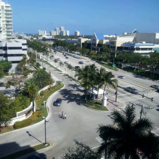 3/22/2012에 Roberta G.님이 Renaissance Fort Lauderdale Cruise Port Hotel에서 찍은 사진