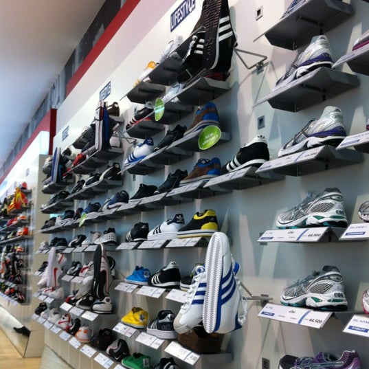 Basket nike sport 2000 new arrivals