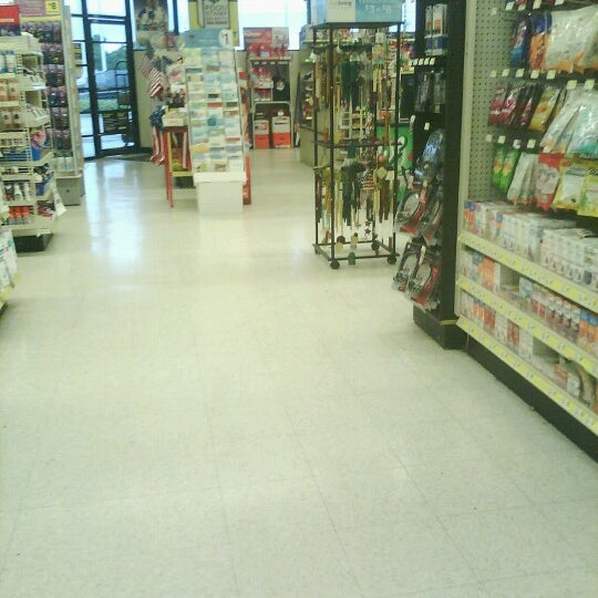 Dollar General Discount Store in Apollo Beach