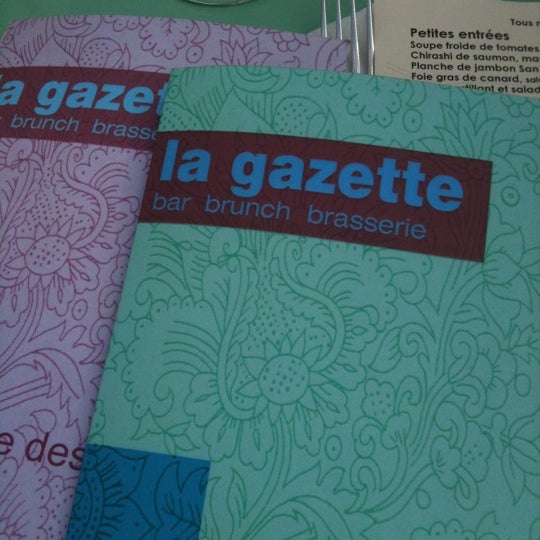 Foto tirada no(a) La Gazette por Elsa J. em 9/24/2011