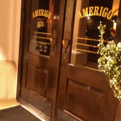 12/16/2011 tarihinde Amber K.ziyaretçi tarafından Amerigo Restaurant'de çekilen fotoğraf