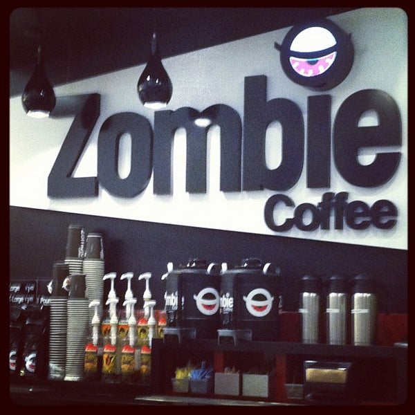 6/23/2012 tarihinde Shannon Y.ziyaretçi tarafından Zombie Coffee at FrozenYo'de çekilen fotoğraf