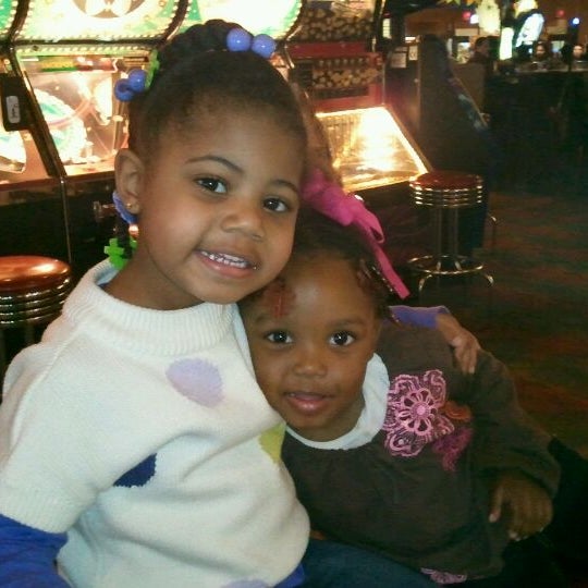 Photo taken at Dave &amp; Buster&#39;s by Beverly M. on 1/21/2012