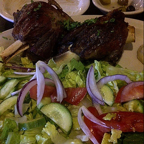 7/15/2012 tarihinde Monique S.ziyaretçi tarafından Jerusalem Middle East Restaurant'de çekilen fotoğraf