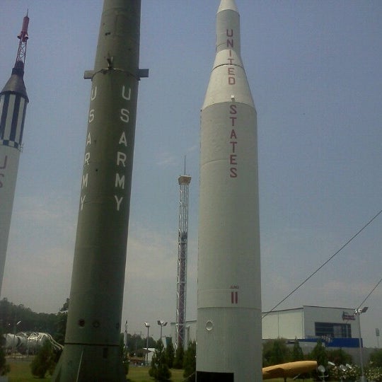 Foto scattata a Space Camp da Sharon W. il 6/29/2012