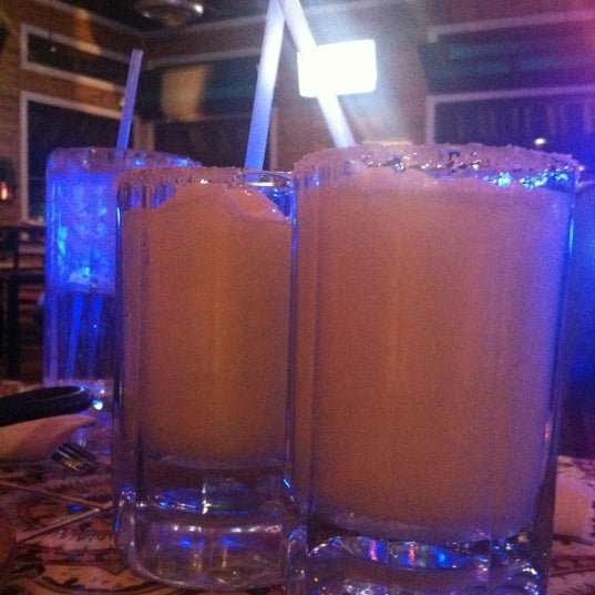 Photo taken at Chili&#39;s Grill &amp; Bar by Stephanie M. on 4/6/2012