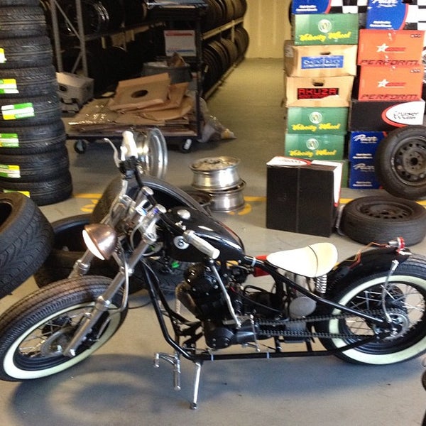 Rent N Roll Custom Wheels and Tires 1 tip from 18 visitors