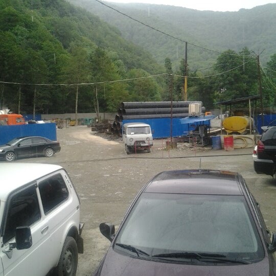 Горького 60 сочи полиция. Начальник увд лазаревского района сочи. Геоизол красная поляна. Лесная 20а адлер. Саркис вагаршакович григорян сочи.