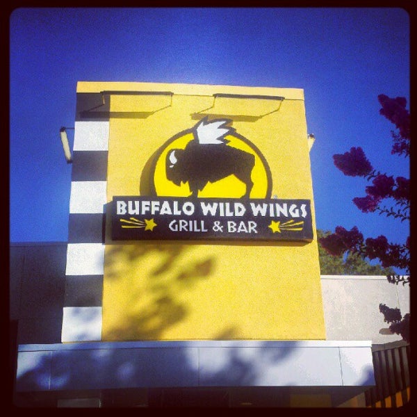 Buffalo Wild Wings, 1620 Saratoga Ave, Сан-Хосе, CA, buffalo wild wings,.....
