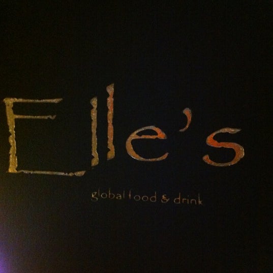 3/25/2012にPatty C.がElle&#39;s Restaurant + Loungeで撮った写真