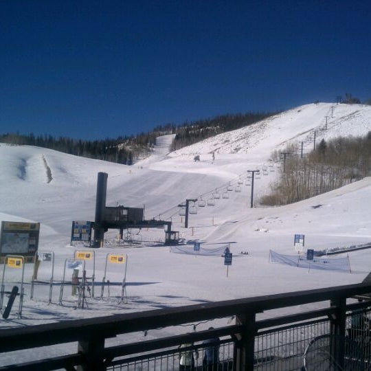Снимок сделан в Ski Granby Ranch пользователем Michael W. 3/10/2012.