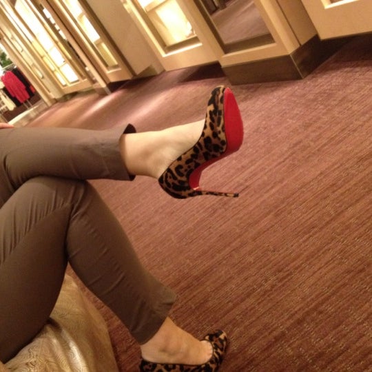 Christian Louboutin Shoe Store in Las Vegas Christian Louboutin Shoe Store in Las Vegas