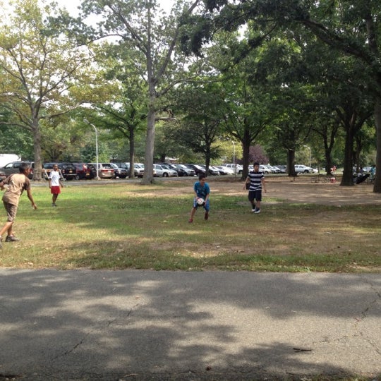 Eisenhower Park Field 4 - 1 tip