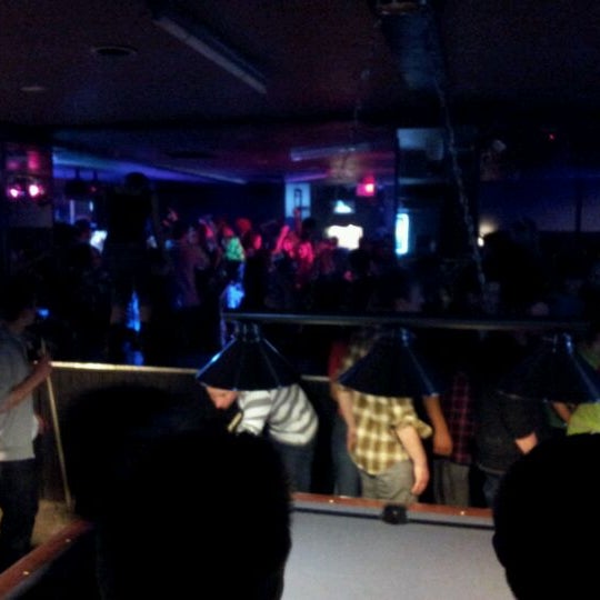 4/22/2012에 Dayln G.님이 Moe Joe&#39;s NightClub에서 찍은 사진