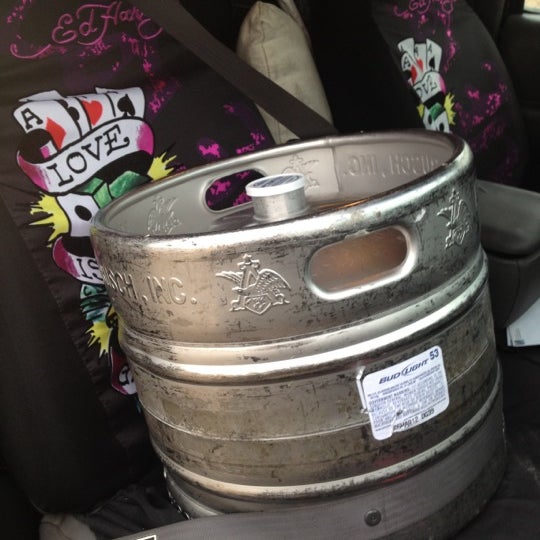 The Great American Beer Store Valverde 1 tip from 71 visitors