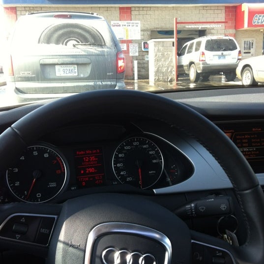 Cedar Point Car Wash - 1 tavsiye