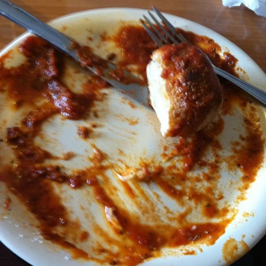 1/19/2012にKevin J.がTony Di Maggio&#39;s Pizzaで撮った写真