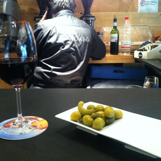 12/9/2011にIsrael Q.がGarnacha Tintaで撮った写真