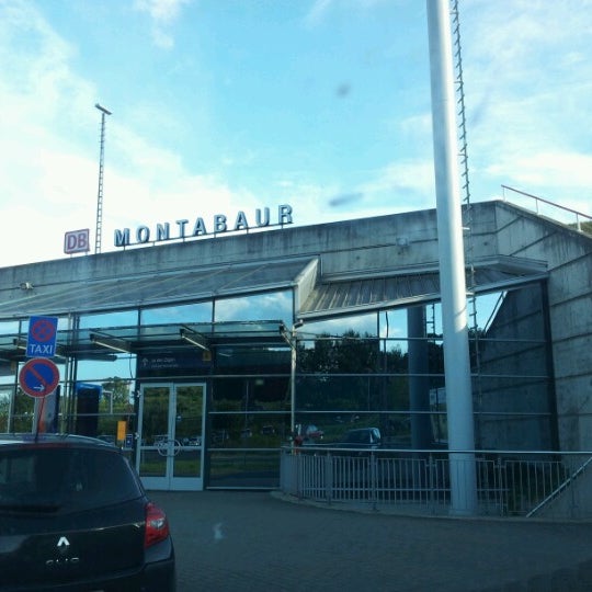 Photo taken at Bahnhof Montabaur by Berndt-Utz V. on 8/25/2012