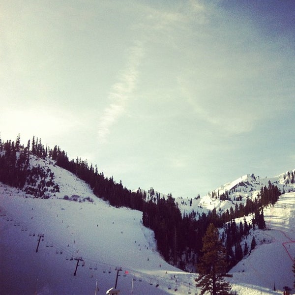 Photo taken at Squaw Valley Lodge by Rachel T. on 1/28/2012
