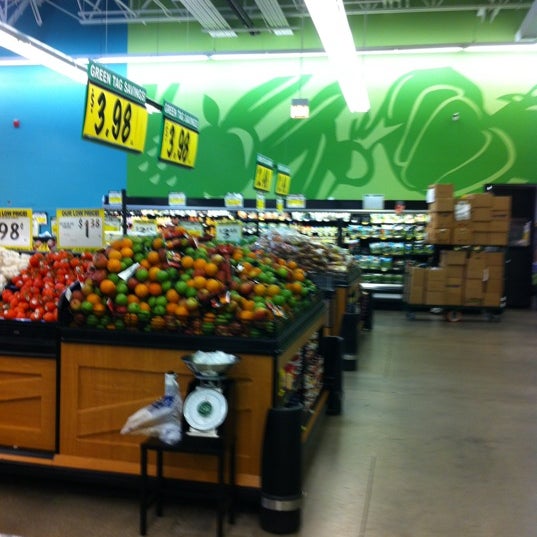 Food 4 Less Grocery Store