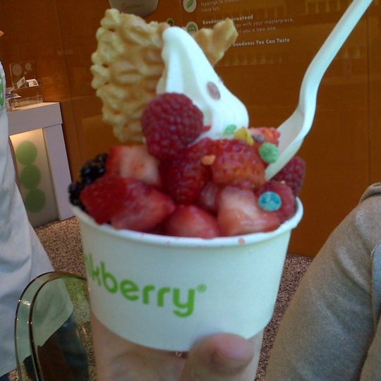 After u leave from here u need to go to Pinkberry right across the street