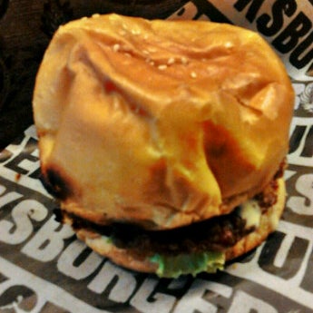 Foto tirada no(a) Burgerocks por Resty D. em 10/12/2011