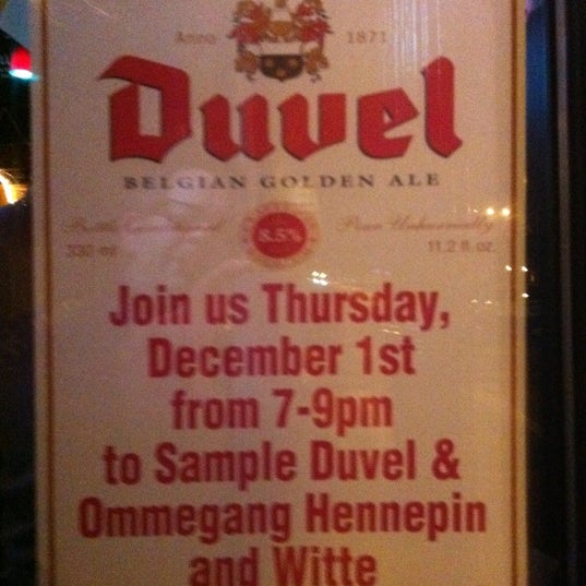 12/2/2011にDavid T.がMillie&#39;s Tavernで撮った写真
